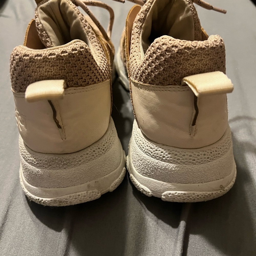 OTBT Tan and Cream Sneakers with Knit Texture - Picture 2 of 7